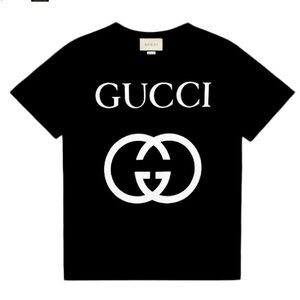 Gucci logo over sized T shirt.